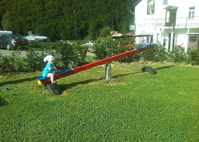 Zum Heiligen Nikolaus *