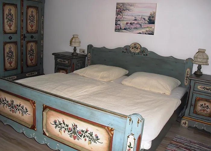 Zum Heiligen Nikolaus